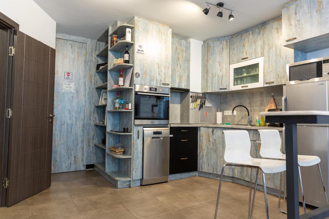Fancy Big Apartment In The Heart Of Sofia Exteriör bild