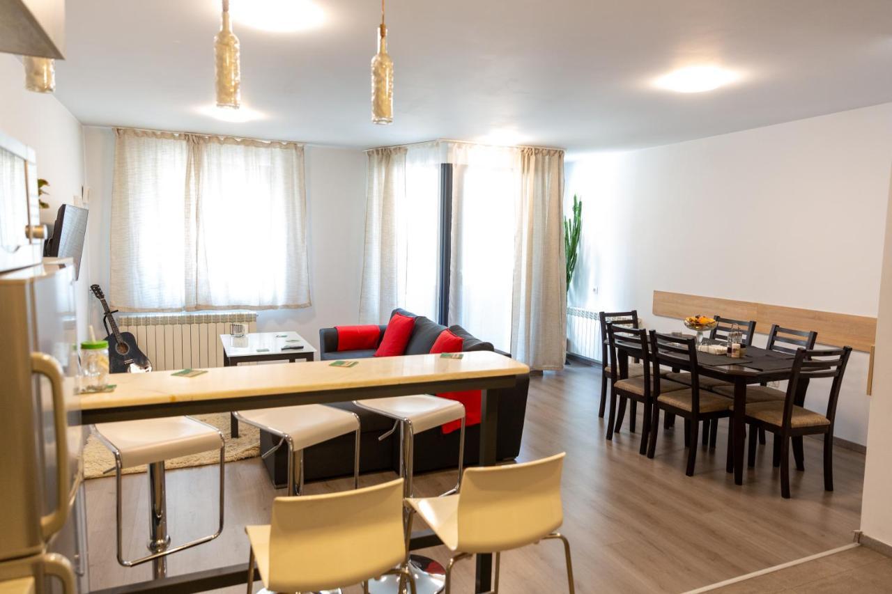 Fancy Big Apartment In The Heart Of Sofia Exteriör bild